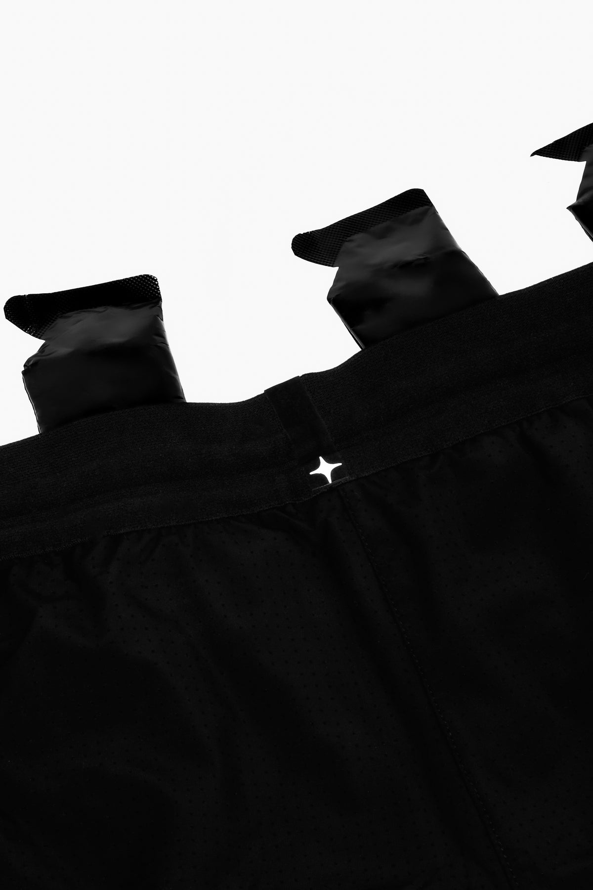 Blackrun™ 5" Split Short